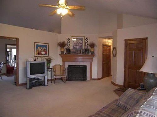 2nd image of 383 Karen Dr