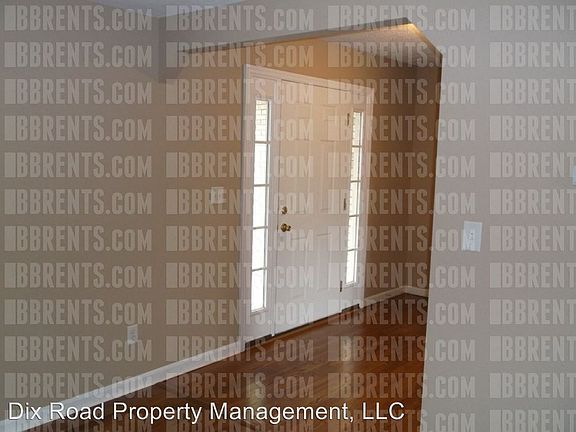 5th image of 303 Dartmouth St