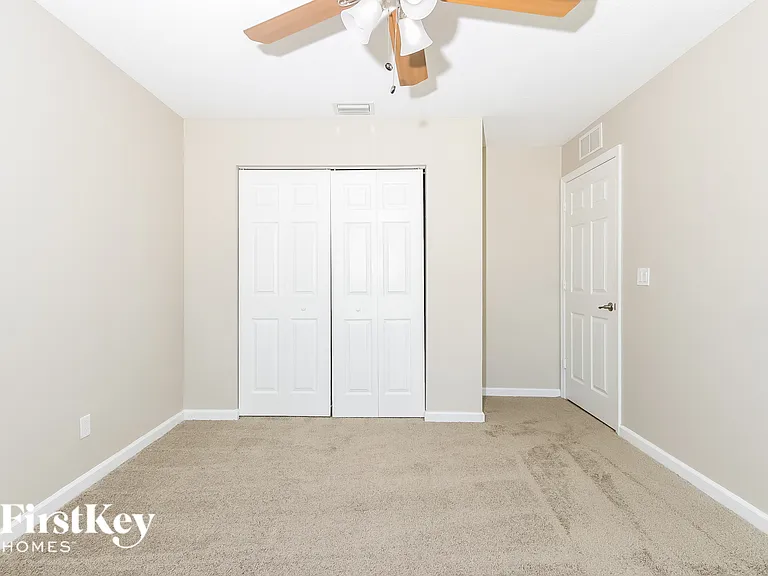 2346 SW Abalon Cir — Photo 7