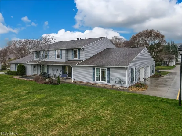 4906 Independence Cir Unit D, Stow, OH 44224