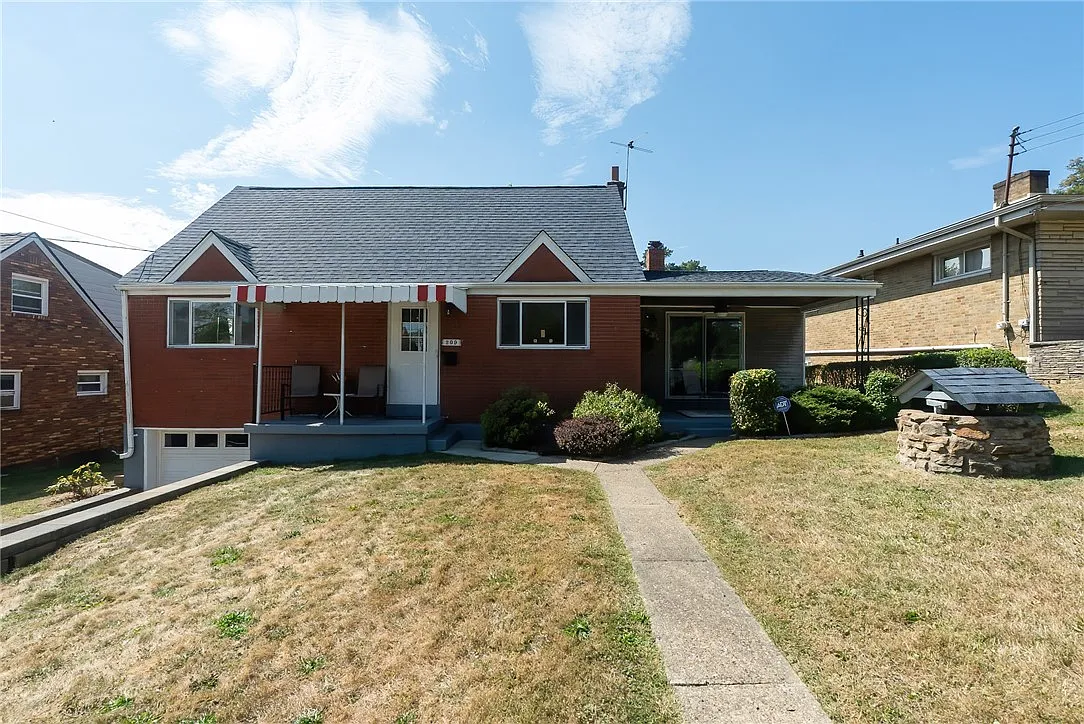 209 Joseph St photo 1