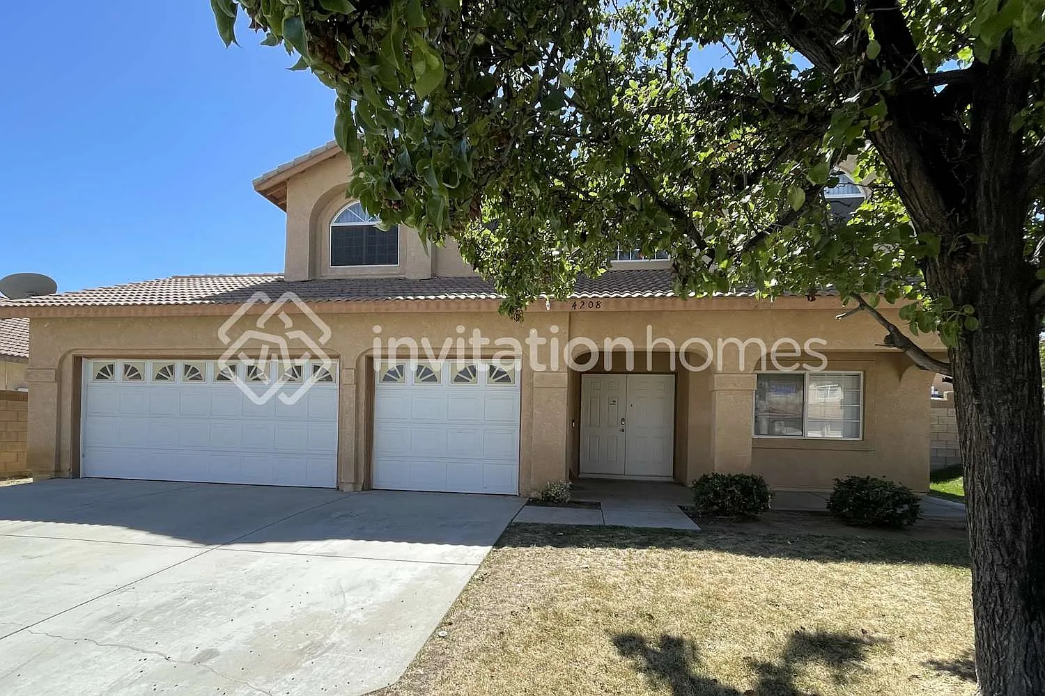 4208 Sungate Dr Palmdale, CA 93551 — Photo 1
