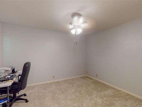 3rd image of 3580 N Woodgate Dr