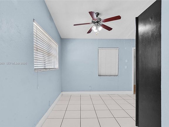 4th image of 11535 Lincoln Blvd #0