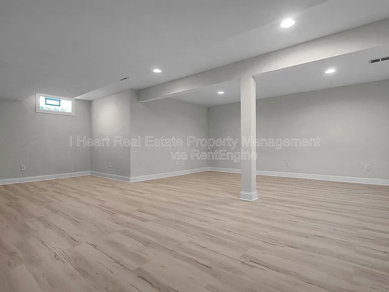 9580 Mission Dr — Photo 28