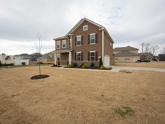 5th image of 3006 Butterfield Ave