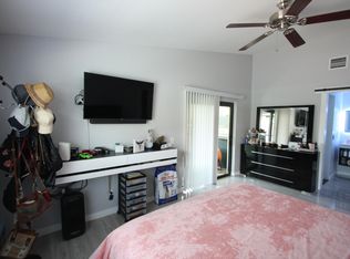 3762 Mil Lake Ct, Greenacres, FL 33463
