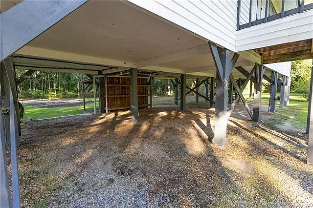 29216 Dinkins Dr — Photo 16