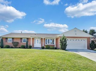 2754 Brooklyn Dr NW, Roanoke, VA 24017