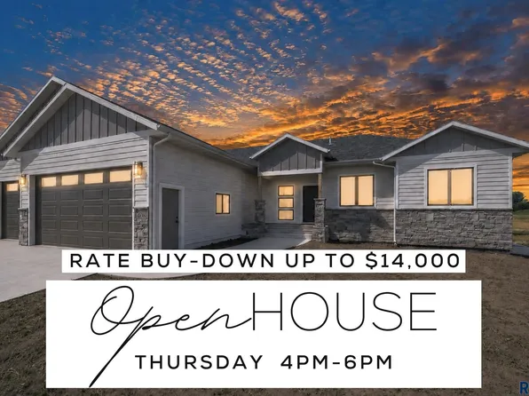 408 E 11th St, Crooks, SD 57020