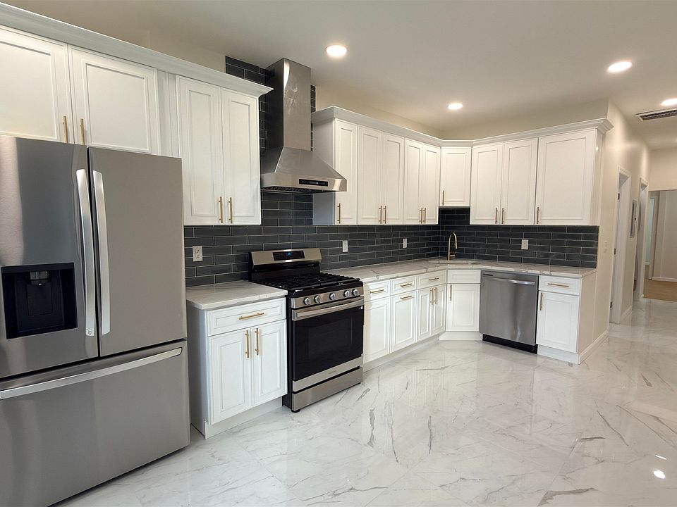 1st image of 291 Avenue B Floor 2