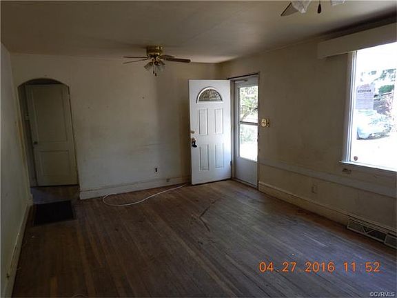 3rd image of 710 Jefferson Pl
