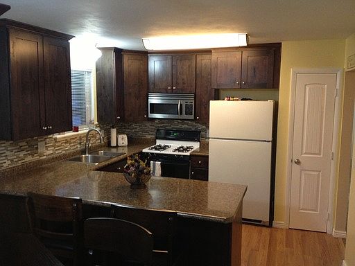 2nd image of 2816 E Bridgewater Dr