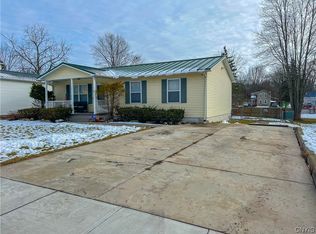 30 Case Ave, Auburn, NY 13021