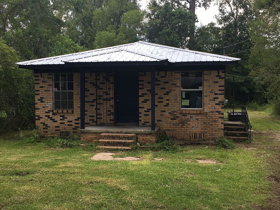 2nd image of 3427 Stovall St