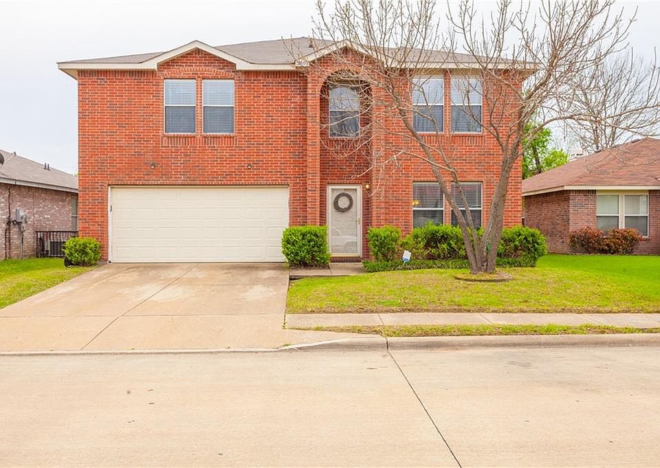 1st image of 2809 Meadowlark Dr