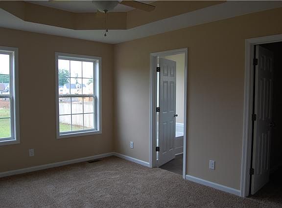 4th image of 939 Hazelwood Lot 939