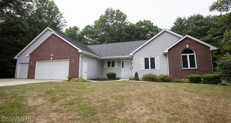 1st image of 1267 White Pine Dr SW