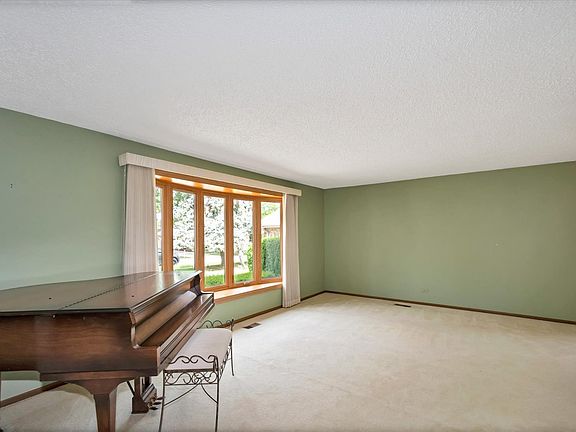 2nd image of 14201 Trenton Ave