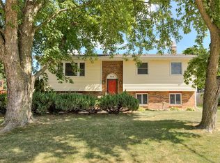 706 NE 7th St, Ankeny, IA 50021