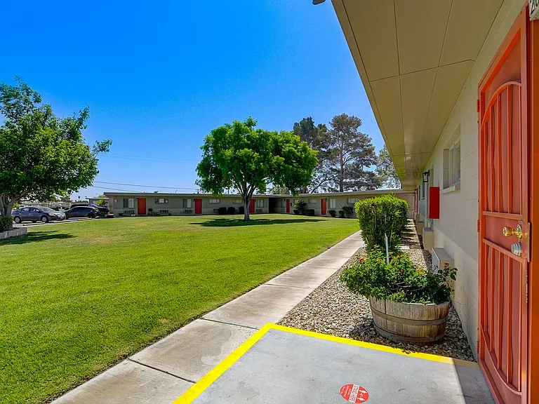Campus Crossing, Apartments For Rent in Las Vegas