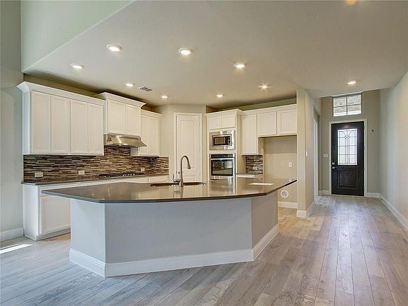 5th image of 2491 Canary Grass Ln