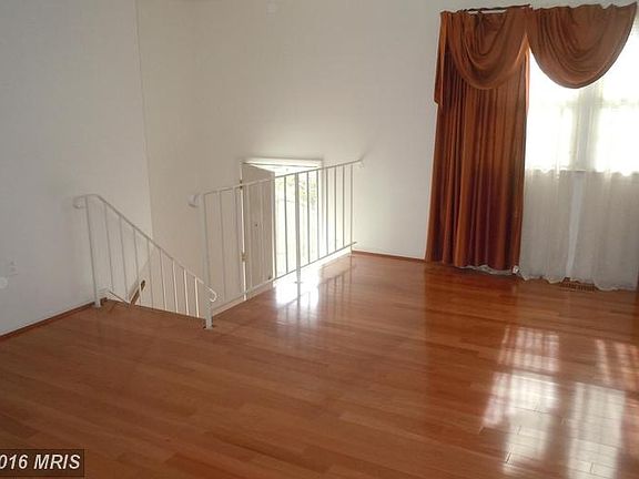 3rd image of 13877 Langstone Dr