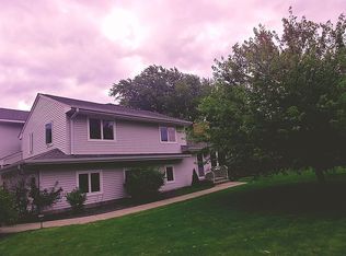 903 Sunnyview Ln, Minnetonka, MN 55305