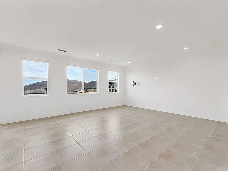10513 Claim Jumper Way — Photo 9