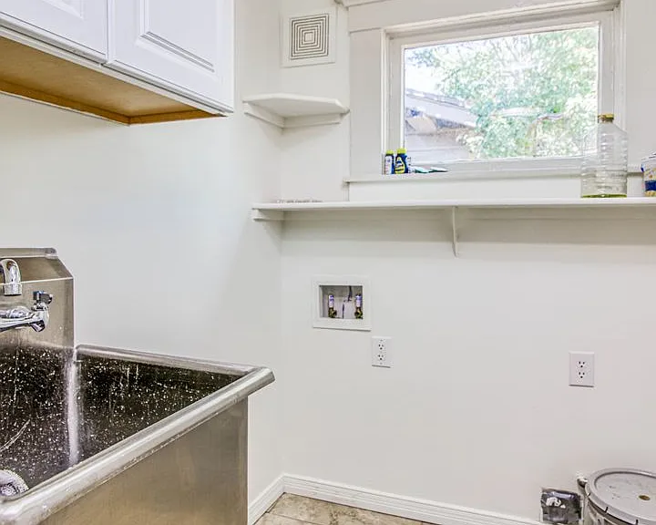 2909 Copper Ave — Photo 12