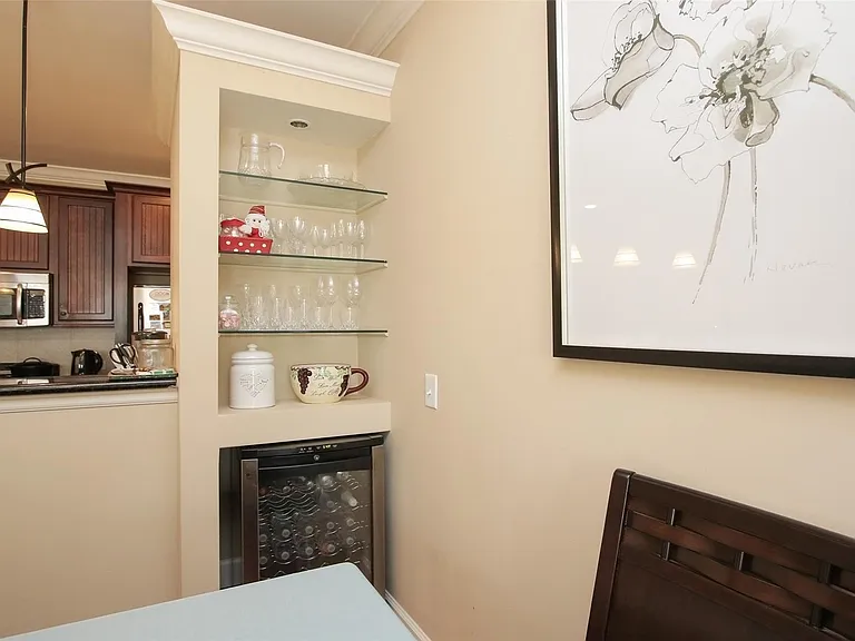 2203 Dorrington St #208 — Photo 7