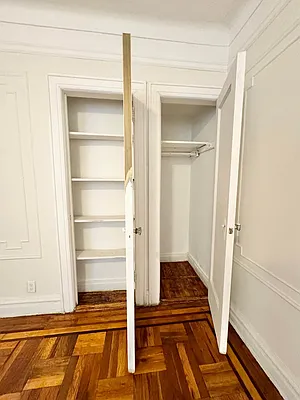 Rented by Keller Williams NYC | media 13