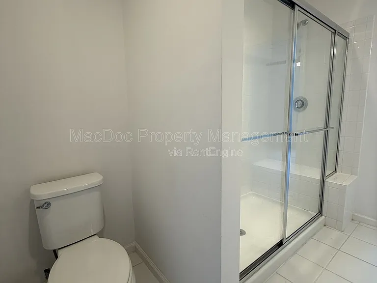 2401 Copa Ct — Photo 21