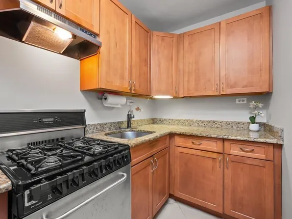 9201 Shore Road image 13 of 15