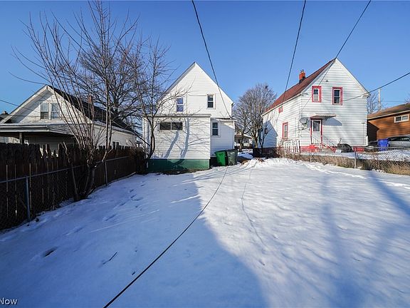 2nd image of 7610 Rosewood Ave