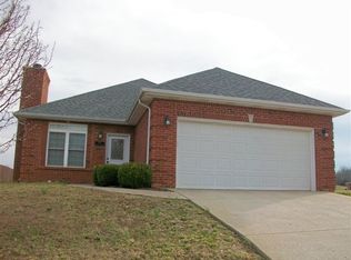 903 Silktree Cir, Elizabethtown, KY 42701