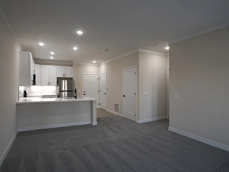 Relay 129 Apartments & Townhomes — Photo 52