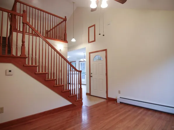 310 Sebago Rd Unit B, Sebago, ME 04029