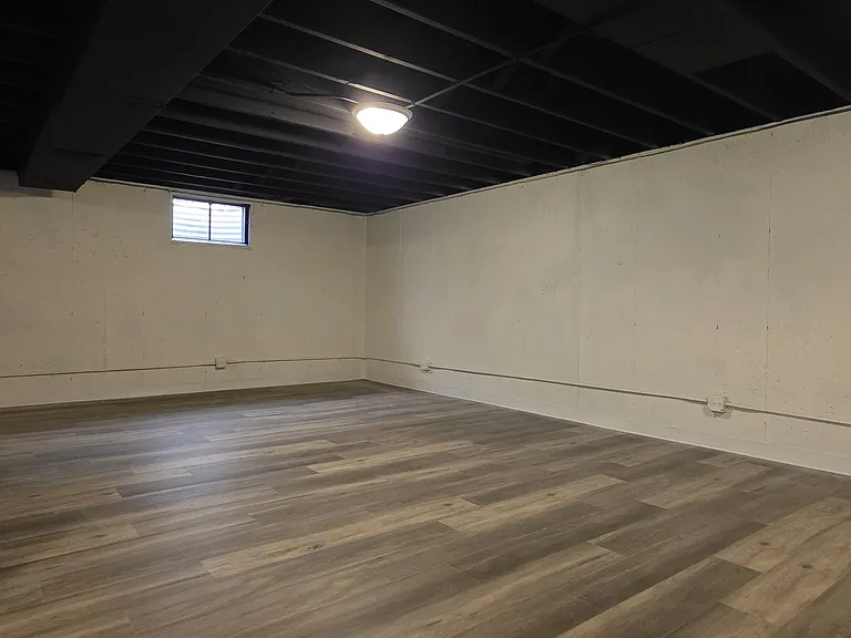 831 E South Broadway Ave #A — Photo 3