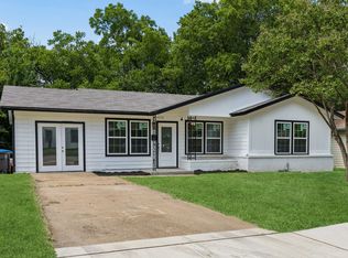 4233 Quails Ln, Fort Worth, TX 76119