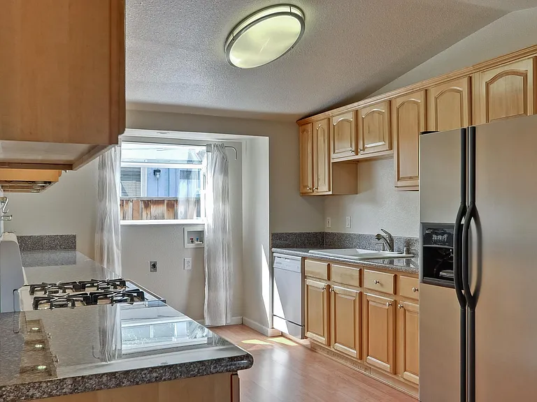 18701 Newsom Ave — Photo 13