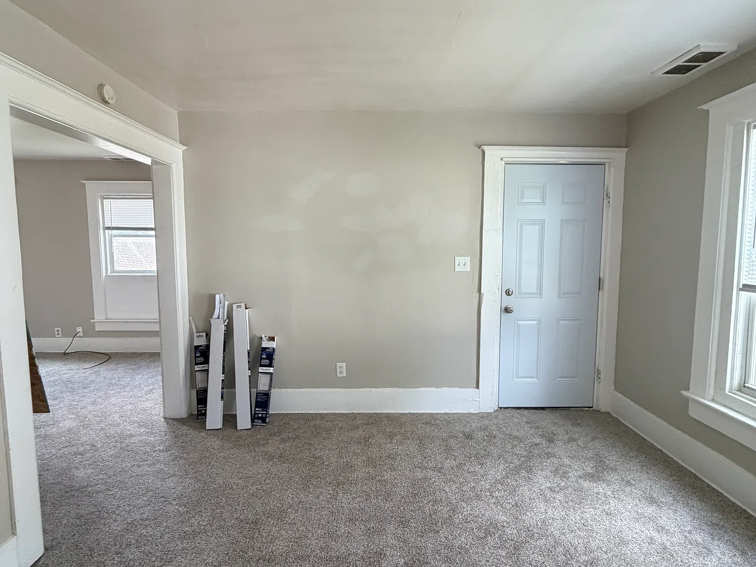 2 bed, 700 sqft, $775 — Photo 2