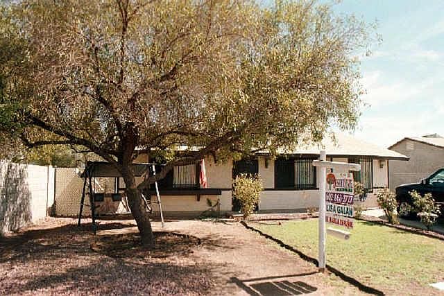 1st image of 6949 N WINDSOR Avenue