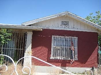 1st image of 3619 E Yandell Dr