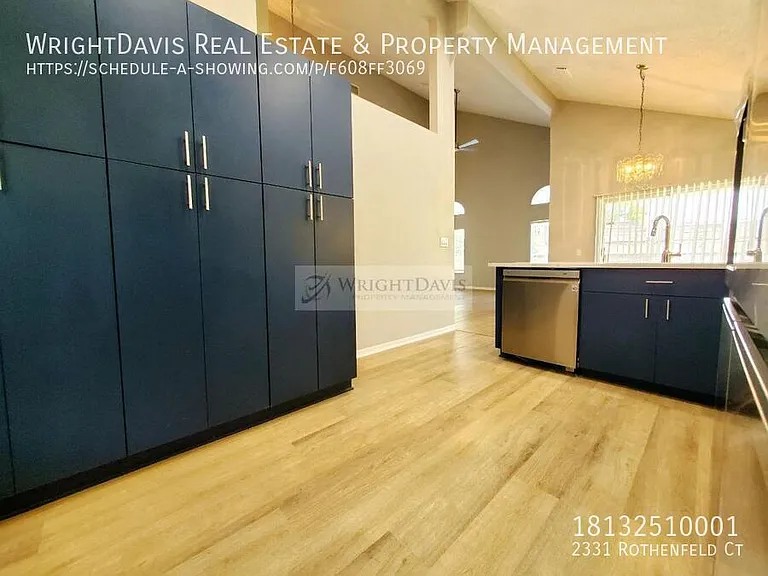 2331 Rothenfeld Ct — Photo 15