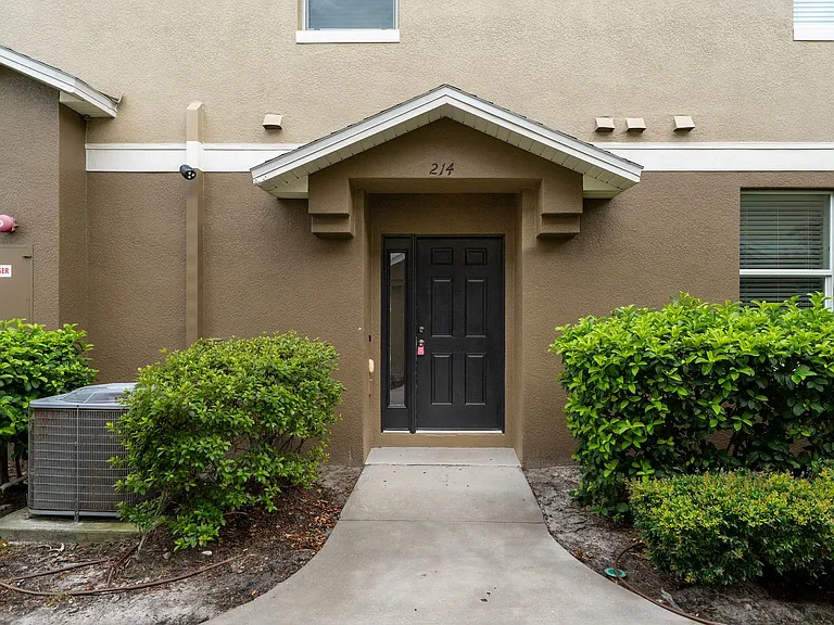 2148 Betsy Ross Ln — Photo 5