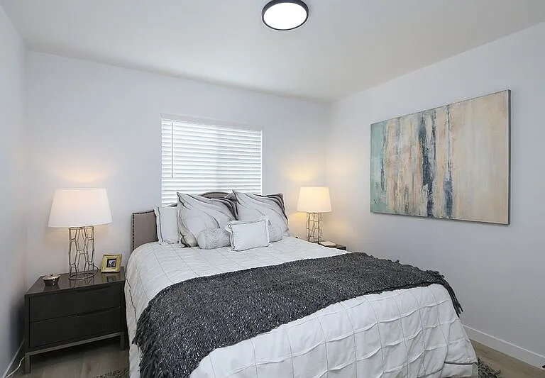 655 Ivy St #2 — Photo 6