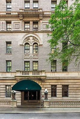 Sold by Sotheby's International Realty | media 31