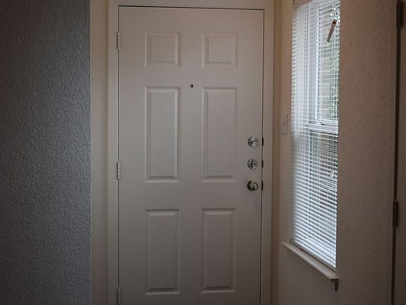 4th image of 400 Elbert Ln #49DBBE081