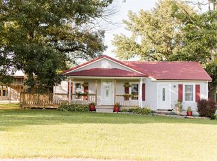 1045 C W Jones Rd, Scottsville, KY 42164